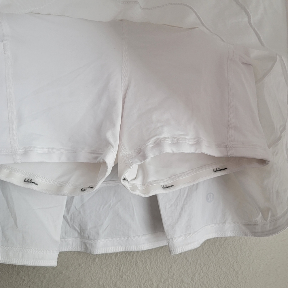 Lululemon Pace Rival Skirt (Tall) in White size 4 NWT - Picture 10 of 10